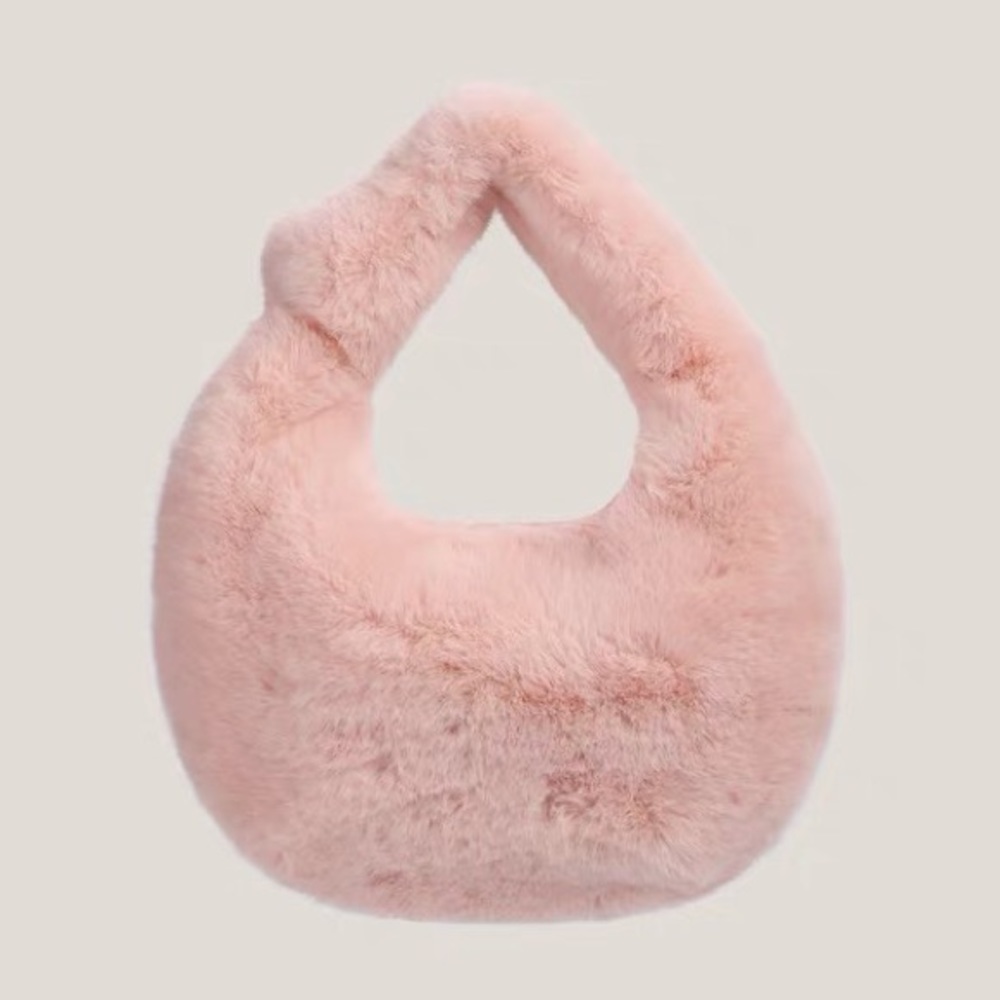 🔥CLOSING SALE🔥Super cute Pom Pink Fluffy Shoulder Bag